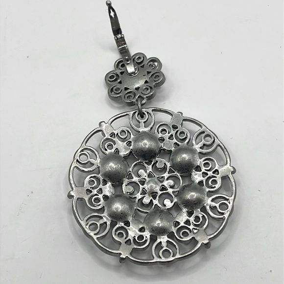 Lia Sophia Matte Silver Tone with large removable pendant Oversized - Picture 3 of 12